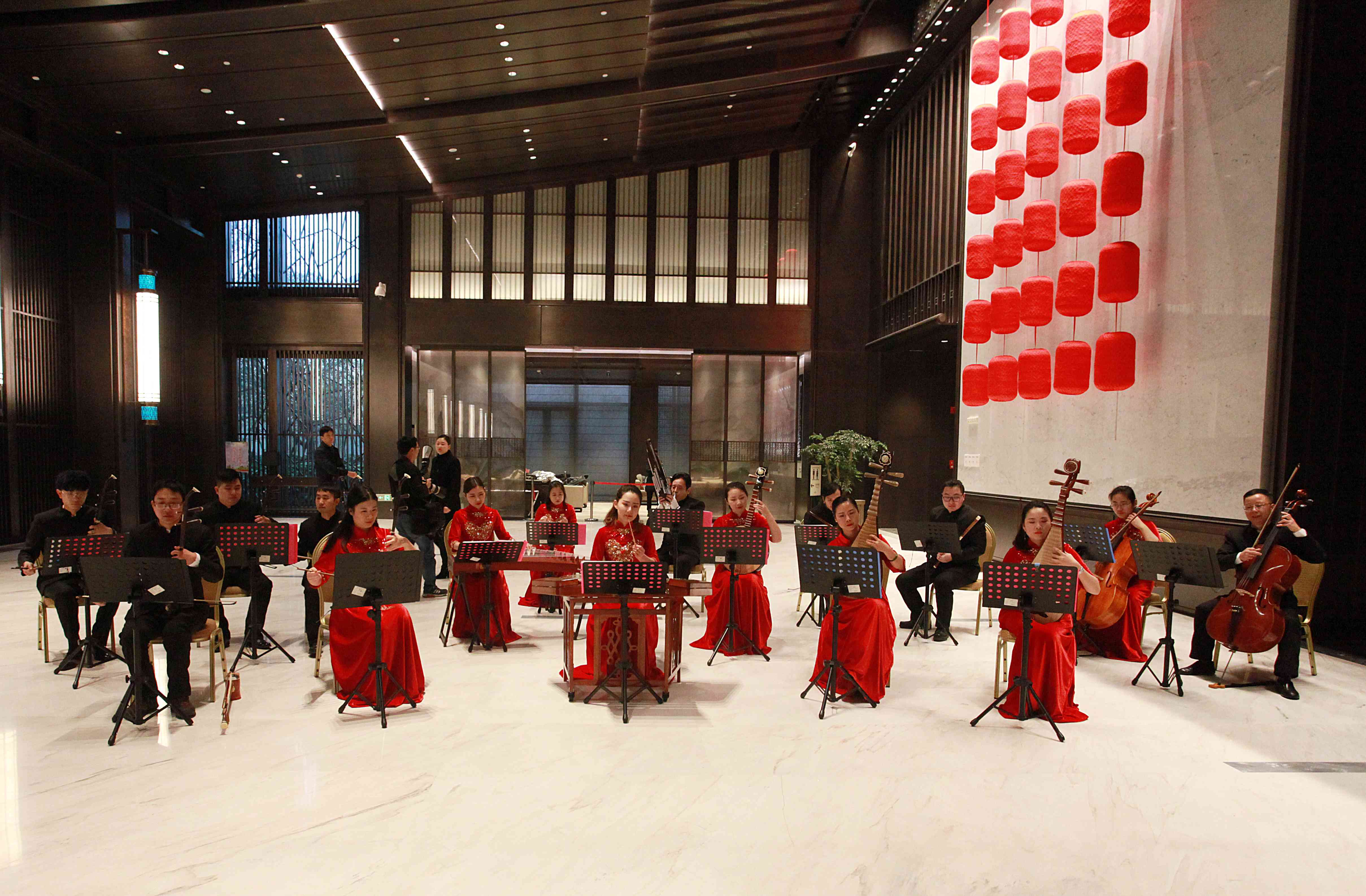 职工艺术团室内民乐团亮相绍兴市2020年春节团拜会